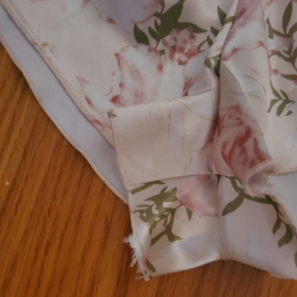 Womens (M) 3 PC Floral Pajama Set - Picture 7 of 7